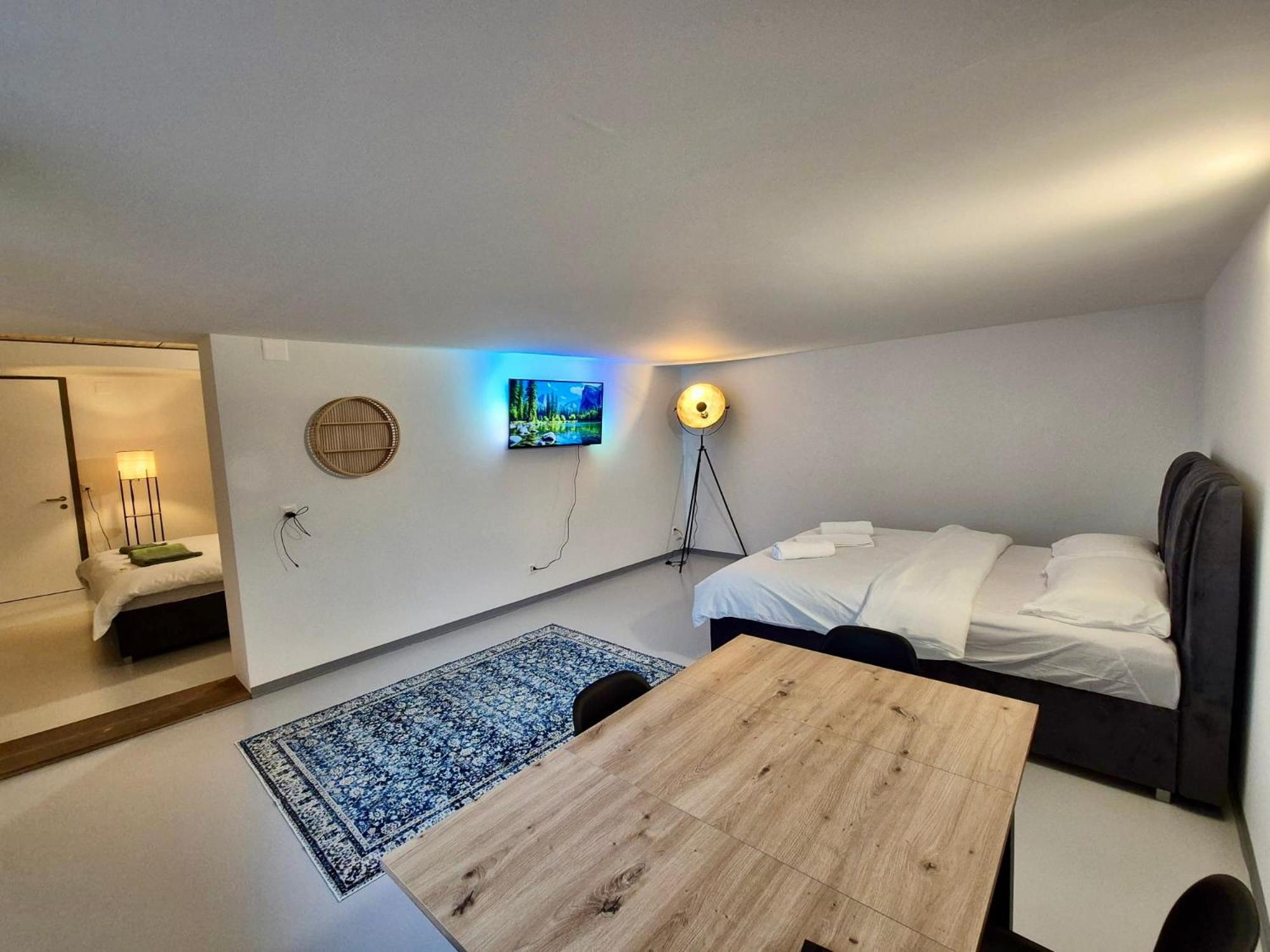 Fuerstenland I Self Check In I Smart Tv Apartment